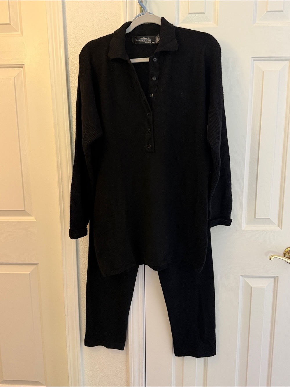 William Kasper 100% Pure Cashmere Black Knit Sweater & Pants Set. Vintage Size M